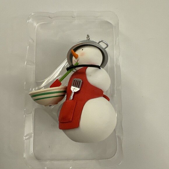 Hallmark Keepsake Merry In The Making Christmas Tree Ornament 2015 HM4 - Picture 2 of 3